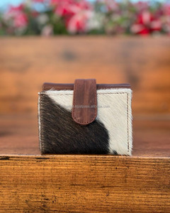 Pochette en cuir de fourrure de vachette véritable Nouveau design Élégant Multi Utilisations Offre Spéciale occidentale Véritable peau de vache Petits portefeuilles pour femmes - Product Image 2