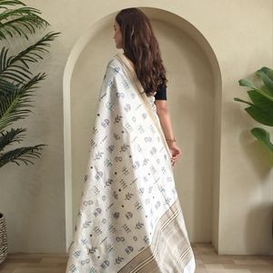 Premium Pure <strong>Loom</strong> <strong>Saree</strong> with Worli Embroidery Copper Zari Border And Zari Woven Pallu Designer Ethnic <strong>Saree</strong> BY Royal Export - Product Image 4