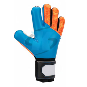 Gants de gardien de but personnalisés pour l'entraînement et les matchs, fabriqués avec des matériaux durables, ajustement confortable, excellent contrôle du ballon. - Product Image 3