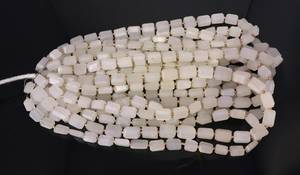 ลูกปัดมูนสโตนสีขาวทรงเหลี่ยมไม่สม่ำเสมอขนาด 9x13 มม. ลูกปัดพลอยมูนสโตนทรงเหลี่ยมขนาด 8 นิ้ว - Product Image 5