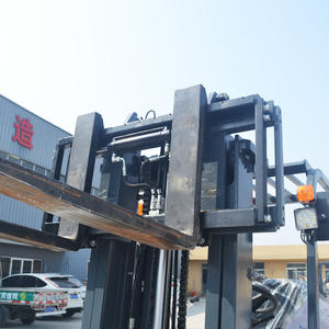 Nuevas máquinas de montacargas portátiles de tambor de freno diésel Carretilla elevadora de CA completa 3ton 3.5ton 3ton <span class=keywords><strong>1</strong></span>.5ton Precio - Product Image 5