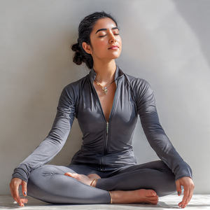 <b>Workout</b> Athletic Wear Long Sleeve <b>Jackets</b> Yoga Exercise Wear <b>Jacket</b> Tops Women Compression <b>Jacket</b> Zipper Yoga Wear Coat - Product Image 2