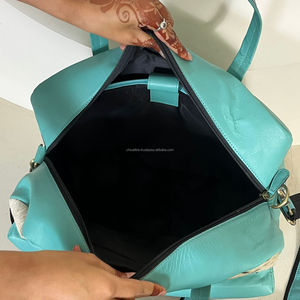 Bolsa de Pañales para Bebé de Cuero Genuino con Múltiples Bolsillos, Marca March Expo, Bolsa de Viaje de Gran Capacidad, Tipo Bandolera, de Cuero Vacuno - Product Image 4