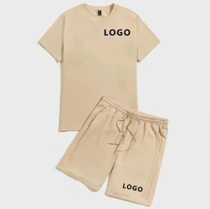 ชุดเซ็ตเสื้อยืดและกางเกงขาสั้นผู้ชาย สไตล์ลำลอง ผ้าฝ้ายถัก 100% ระบายอากาศ แห้งเร็ว พิมพ์โลโก้ได้ตามต้องการ ทรงโอเวอร์ไซส์ สำหรับฤดูร้อน ผลิตในปากีสถาน - Product Image 1