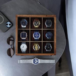 AHTE MANUEXPO UR-065 Caja de Madera para Relojes con 12 Ranuras, Tapa de Cristal, Soporte de Almacenamiento para Eventos Especiales de Hombres - Product Image 1
