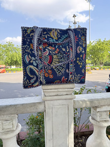 Handmade Cotton Winter Block Print Quilted Canvas Lining Fashion <b>Tote</b> <b>Bag</b> Open Zipper Large Reusable Shopping <b>Pockets</b> Wholesale - Product Image 5