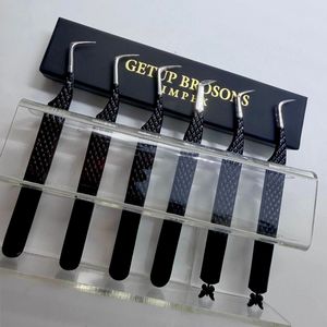 แหนบตัดขนตา GETUP BROSONS IMPEX J/L Curve สีดำเคลือบผง สีเงินปลายแหลม รูปทรงผีเสื้อ ทำจากสแตนเลส แข็งแรง ทนทาน ปลายเรียบเนียน - Product Image 4