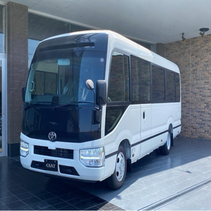 Prix avantageux pour autobus Coaster 41-60 places, conduite à droite, occasion en bon état et propre, norme Euro 3, transmission automatique, en stock - Product Image 1