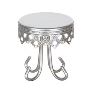 Soporte de Pastel de Dos Niveles de Metal con Diseño de Ramas, Platos Plateados Hechos a Mano, Marco Dorado - Product Image 4