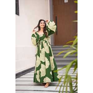 Designer Party Wear robe de bal avec une belle robe d'impression numérique - Product Image 1