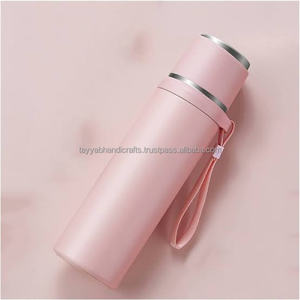 Bouteilles en cuivre sur mesure avec des imprimés de paon indien convenant aux magasins à domicile d'Inde - Product Image 4