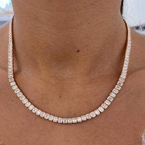 Collar de Diamantes de Estilo Moderno de Alta Demanda para Mujer con Acabado Premium Disponible a Precio de Mayoreo - Product Image 1
