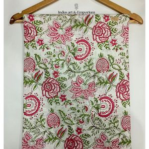 Tela de Algodón Cambray Estampada a Bloques 60x60, Tela de Algodón con Estampado Tradicional Jaipuri - Product Image 2