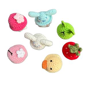 พวงกุญแจไหมพรมลายดามัสก์ทอมือ ของตกแต่งวันหยุดและของขวัญ รับทำโลโก้ตามสั่ง ผลิตที่ดานัง เวียดนาม - Product Image 1