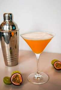 Camol Top Seller - Ensemble de shaker à cocktails Boston en acier inoxydable personnalisé de 800 ml, support en bois de bambou, kit d'outils de bar classiques écologiques - Product Image 5