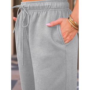 Pantalones Deportivos Grises de Felpa para Mujer, Cintura Media, Cordón Ajustable, Corte Holgado Informal, Largos, Color Sólido, Tejido de Algodón - Product Image 5