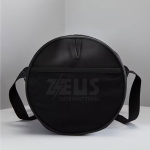 Sac de sport de qualité supérieure avec un grand espace de rangement, un matériau durable et une conception de transport confortable pour la remise en forme quotidienne - Product Image 4