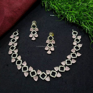 Ensemble de bijoux de mariée en diamant américain classique Collier et boucles d'oreilles en deux pièces pour mariage Style classique à la mode - Product Image 1