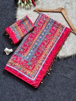 Sari en soie Chinnon avec imprimé Ajarakh, travail de miroir véritable sur tout le sari, bordure et pallu avec passepoil, ainsi que latkan Kodi.