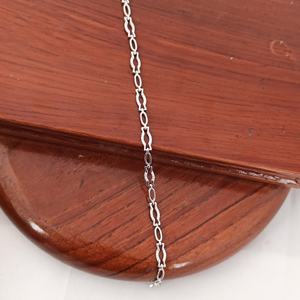 สร้อยข้อมือเงินแท้ 925 ดีไซน์เนอร์ลายโซ่แบบมีลวดลายเคลือบโรเดียม สไตล์มินิมอลสำหรับผู้หญิงใส่ทุกวัน - Product Image 1