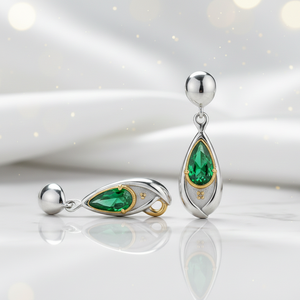 Boucles d'oreilles pendantes longues de 5 pouces en pierres précieuses hydro vertes, en argent sterling 925 plaqué or 18 carats, 12 grammes, bijoux de créateur - Product Image 3