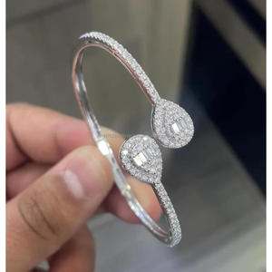 Brazalete de Diamantes Moissanite en Forma de Pera en Plata de Ley 925, Brazalete de Lujo para Mujer, Joyería Brillante para Novias y Fiestas - Product Image 1