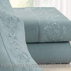 Mantas bordadas a mano con diseño personalizado en grandes cantidades - Product Image 3