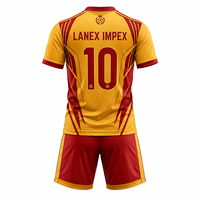 Ensemble de maillots de football personnalisés en polyester 100% sublimé, uniforme de football pour hommes, manches courtes, maillot de sport en mesh, short respirant