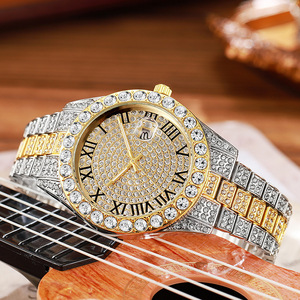 Reloj de Lujo para Mujer con Diamantes de Oro, Reloj de Pulsera de Cuarzo Analógico Redondo con Números Romanos y Cierre Desplegable - Product Image 5