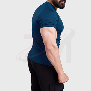 Camiseta de compresión deportiva ligera para hombre, ropa deportiva para entrenamiento físico y deportes al aire libre. - Product Image 2