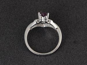 Anillo de compromiso de alejandrita, anillo de plata de ley con corte ovalado, piedra preciosa que cambia de color, joyería de piedra de nacimiento de junio - Product Image 4