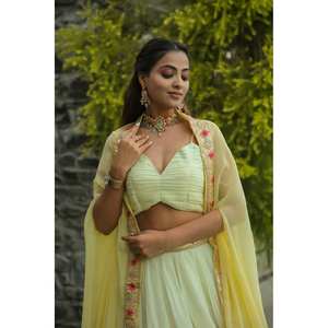 Conjuntos de Lehenga Choli para Mujer de Diseñador con Trabajo de Hilo, Dori y Lentejuelas - Product Image 4