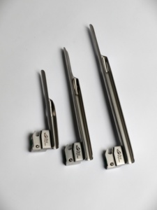 VITRA F.O. Lames de laryngoscope Miller 1 à 3 et poignée |   Laryngoscopes pédiatriques et pour adultes en acier inoxydable de qualité médicale - Product Image 5