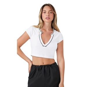 Crop tops pour femmes de haute qualité, couleur unie personnalisée, col rond, coupe ajustée, manches courtes, respirants, pour l'été, style formel, très vendus - Product Image 1