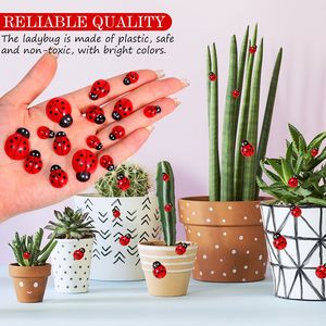 100 pz. Mini Ciondoli e Ornamenti in Resina a Forma di Margherita e Coccinella, con Retro Piatto, per Creazioni Fai-da-te e Design Floreale - Product Image 2