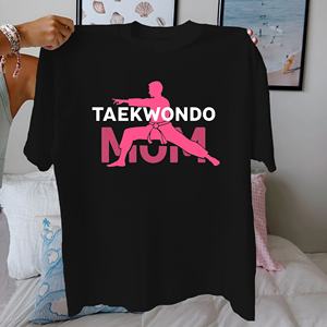 TAEKWONDO MOM avec silhouette Tshirt femme pur coton coupe confort - Product Image 1