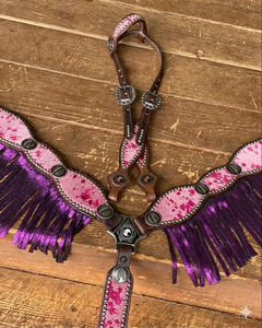 Conjunto de aparejos ecuestres occidentales con diseño pintado a mano y cabezada y pechopetral con grabados y conchos decorativos - Product Image 3