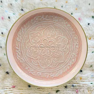 Decorative Enameled Metal Tray With Pink Powder Coating Finishing Emboss Design Round Shape Premium Quality For Serving