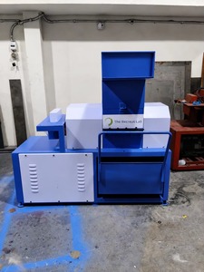 Máquina trituradora de plástico automática de 9 rodillos, equipo para reciclaje de residuos plásticos y materiales, de gran demanda - Product Image 6