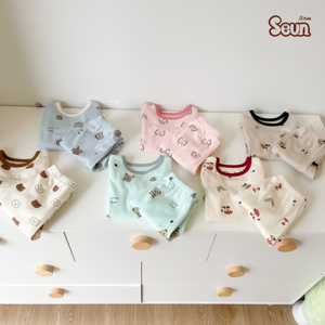 Conjunto de Ropa Infantil SeunKids de Manga Larga, Algodón y Poliéster Estampado, Suave y Cómodo, Estilo Casual, Vietnam - Product Image 1