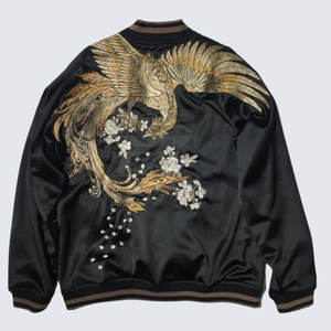 Chaqueta Sukajan de satén de moda urbana premium, tela muy suave, diseño trasero único para un look moderno. - Product Image 2