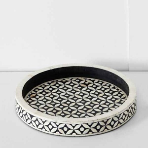 Bandeja de Servir Artesanal con Incrustaciones de Hueso y Asas, Bandeja Decorativa para Mesa de Centro, para Decoración del Hogar y Oficina - Product Image 5