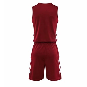 Uniforme de basket-ball, uniforme sportif, fabrication OEM, nouveau design, impression numérique personnalisée, joueur personnalisé, 100% polyester, séchage rapide, respirant - Product Image 2