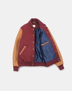 Chaqueta Bomber Varsity Personalizada para Hombre, de Lana y Cuero, Cuerpo de Lana Premium, Mangas de Cuero Genuino, Puños Acanalados y Botones a Presión - Product Image 6