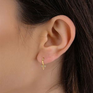 Pendientes de Aro con Lazo de Diamantes en Oro Blanco de 14K, Elegantes y Brillantes, con Corte Trillón, Joyería Fina de Alta Calidad, Regalo para Mujer - Product Image 6