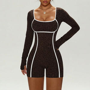 Combinaison de sport amincissante tout-en-un pour femme, effet fessier galbé, pour yoga, danse et fitness, personnalisable en gros, par sublimation - Product Image 2