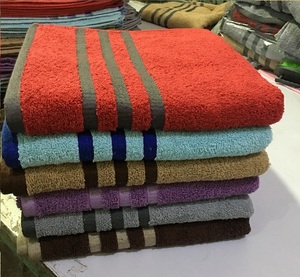 <b>Striped</b> Cotton <b>Bath</b> <b>Towel</b> Rectangular Pla in Dyed Skin-Friendly Home Use - Product Image 1