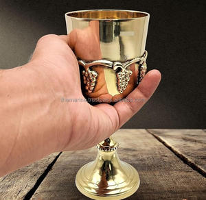 Copa de Vino Premium de Latón Macizo, Copa Hecha a Mano, Decoración Medieval, Cáliz Gótico, Paquete de 1 - Product Image 4