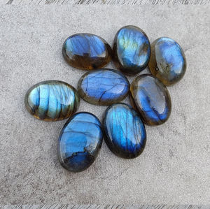Labradorita Azul Natural con Destello, Corte Ovalado, Cabujón, Piedra Suelta, Certificada por Terceros para Joyería, Todos los Tamaños Disponibles - Product Image 3