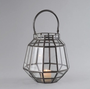 Lanterne en métal de style farmhouse tendance pour décoration intérieure et extérieure, centre de table de mariage et décoration de jardin - Product Image 6